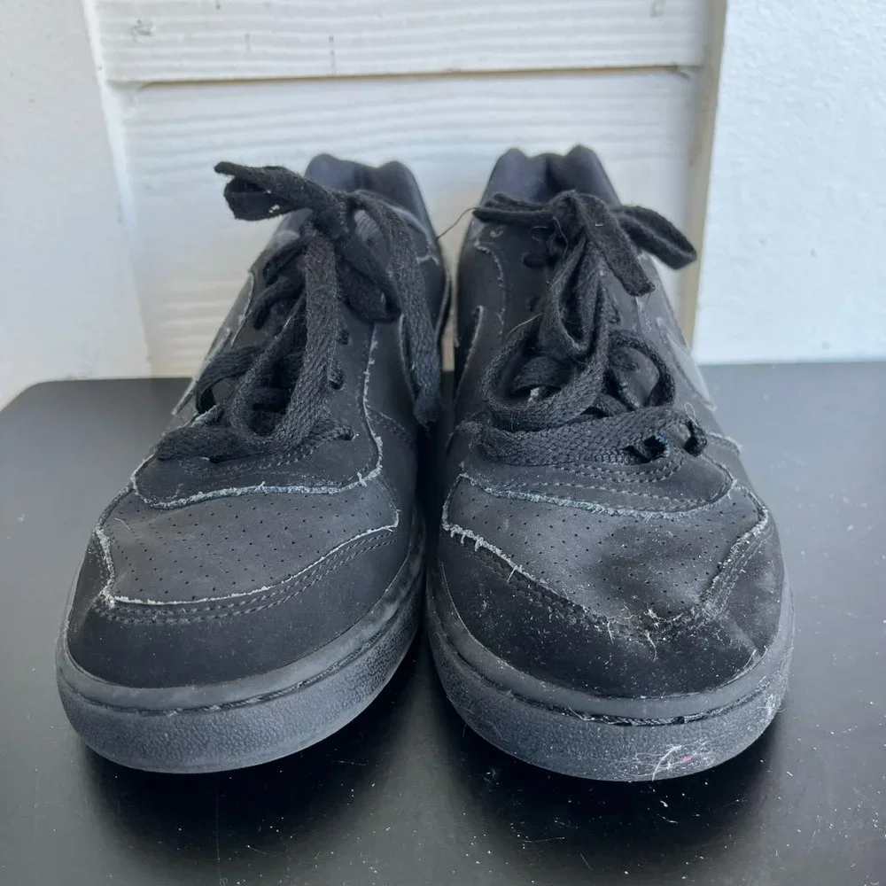 Nike Kids Court Borough Low 2 Grade School Black Shoes Sneakers Size 3.5 - Picture 5 of 12